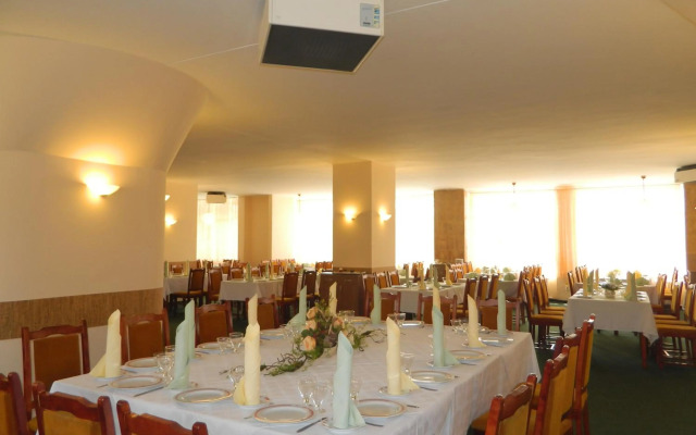 Hotel Mures