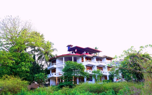 Hotel Mahaweli Spring