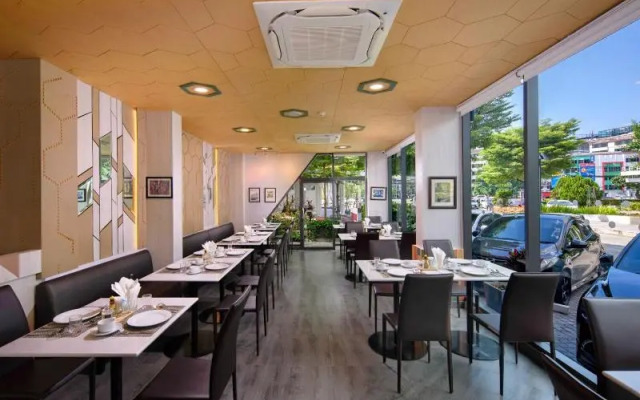 Best Western Prime Square