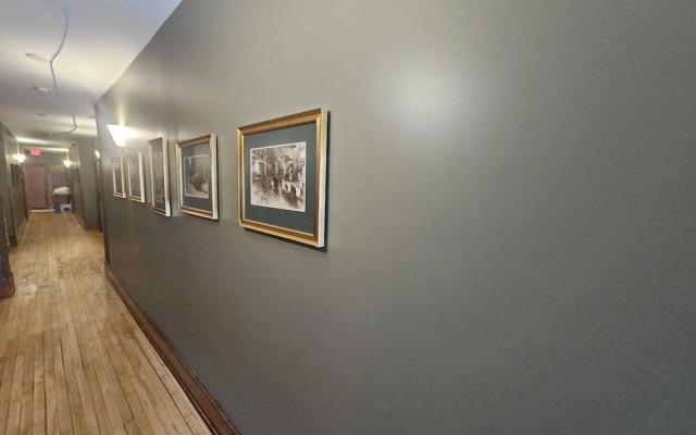 Albany Merchants Hotel