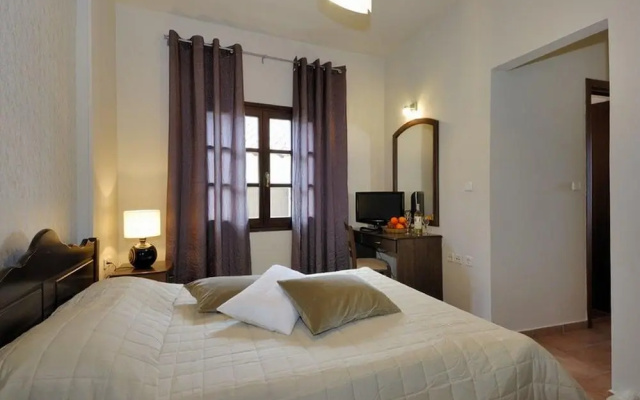 Enalion Hotel