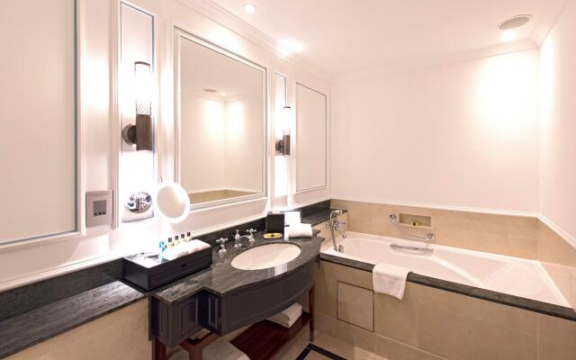 InterContinental Singapore by IHG