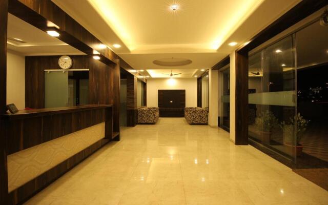Hotel Yog Palace