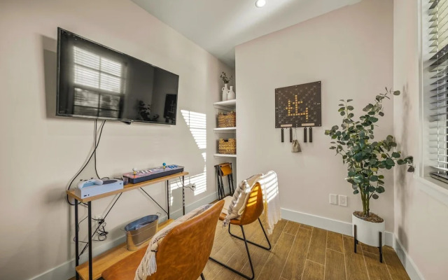 Crescent Beach House