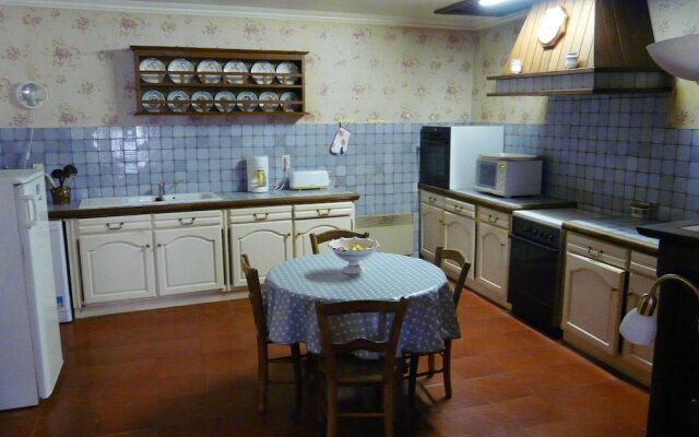House With 2 Bedrooms in Lannes, With Furnished Garden
