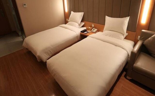 Ji Hotel (Beijing Temple of Heaven)