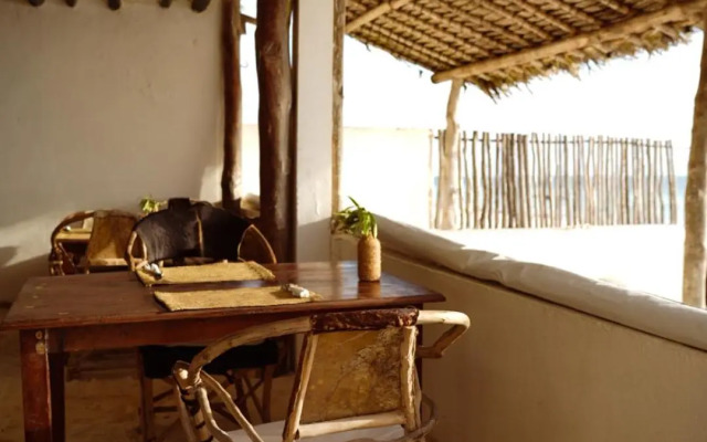 Makuti Beach Bungalows