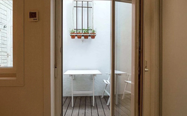 Amazing 1 Bed House W/patio nr Centro