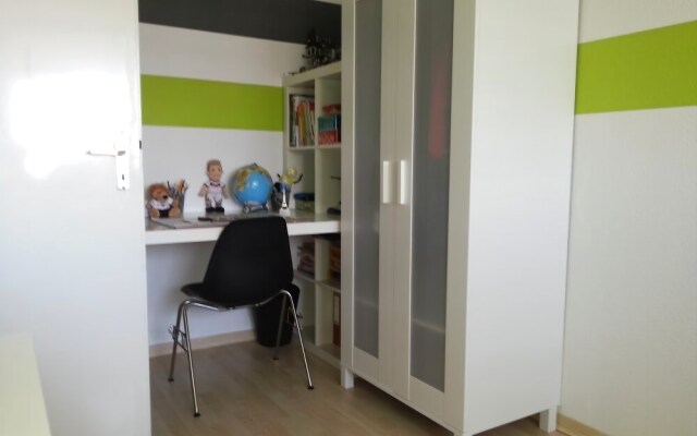 Private Apartment Max-Planck-Straße