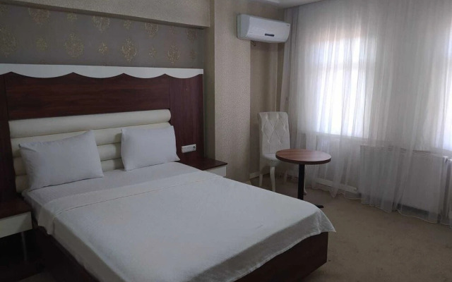 Adalı Hotel & Suites