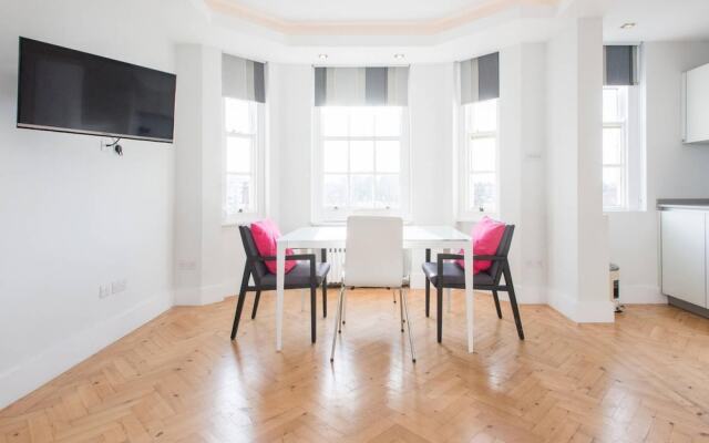 Distinctive Kensington 1-bed flat