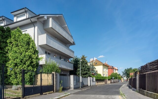 Apartment Prague 4 - Krč