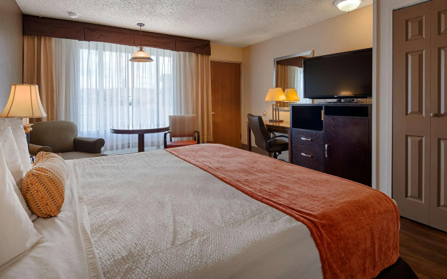 Best Western Paradise Inn