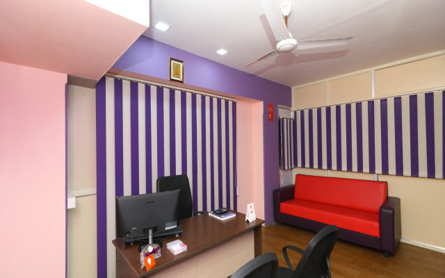 Olive Castles Inn by OYO Rooms