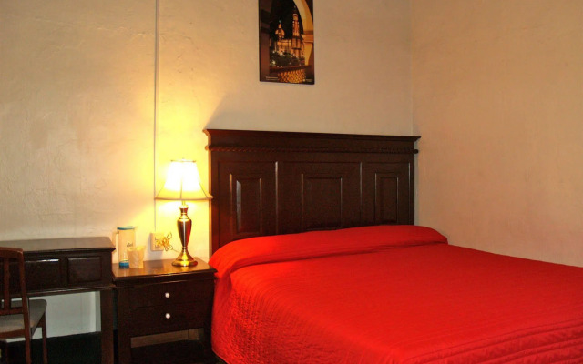Hotel Colonial