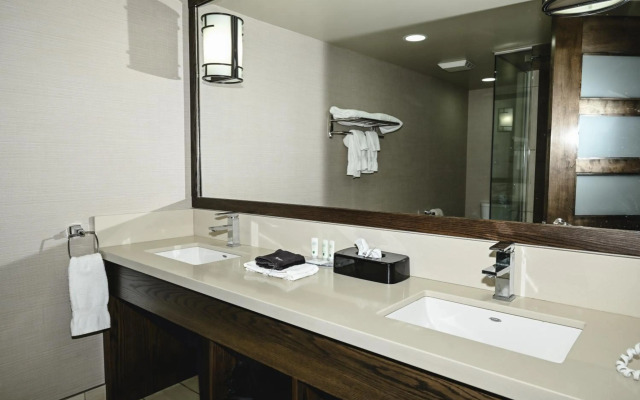 Quality Hotel & Conference Centre