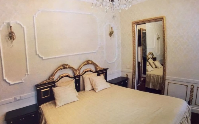 Bed And Breakfast 13