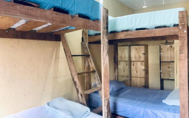 Kaya Hostal Apartments - Hostel