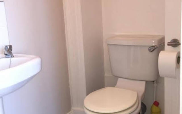 Invercloy Guest House