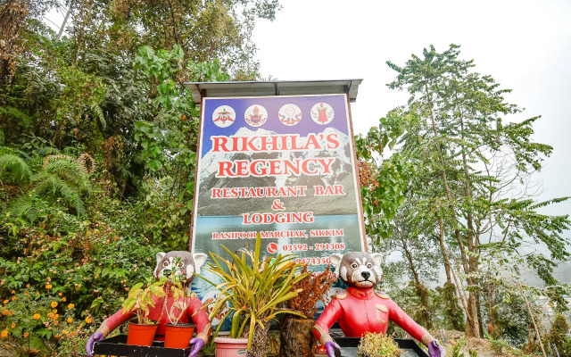 Fabhotel Rikhila'S Regency