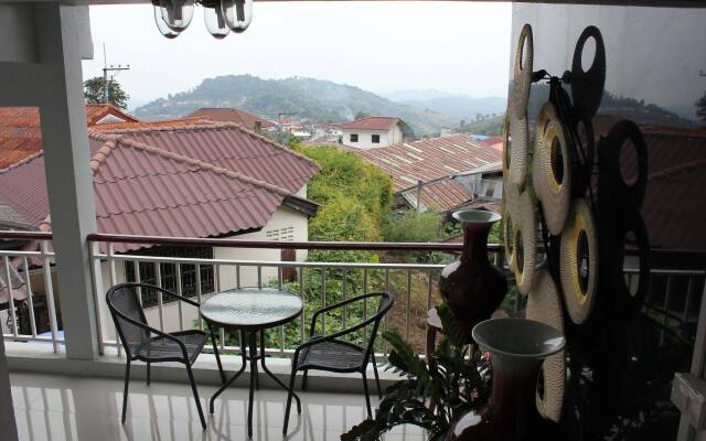 Baan Aioon Doi Maesalong