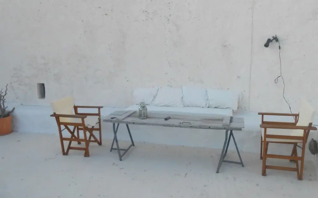 Traditional 2 Bd Chora House Patmos