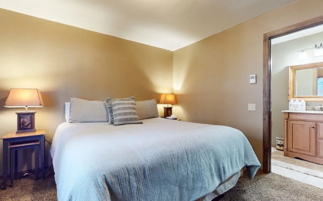 Winterset #33 3 Bedroom Condo