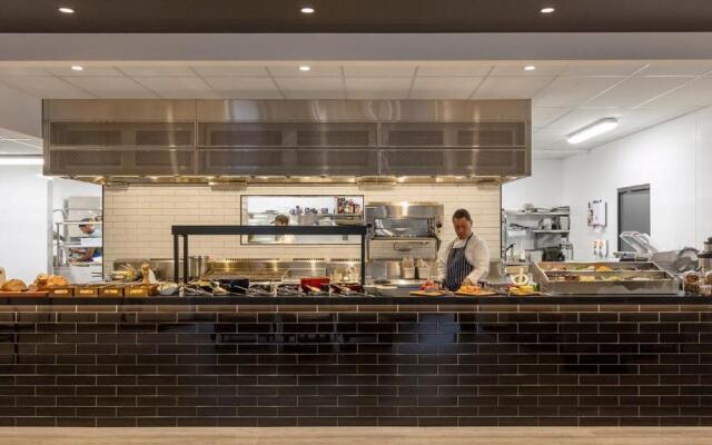 Hotel Room @ 89 Courtenay Place