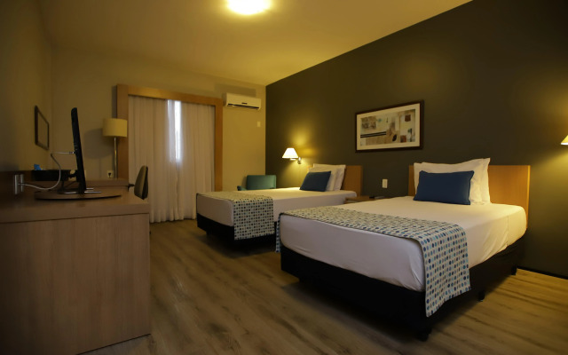 Comfort Suites Flamboyant
