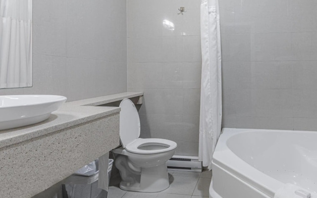 Hotel Montfort Nicolet