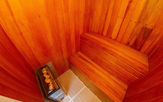 OBA 44 - Beach house in front of the sea - Caraguatatuba