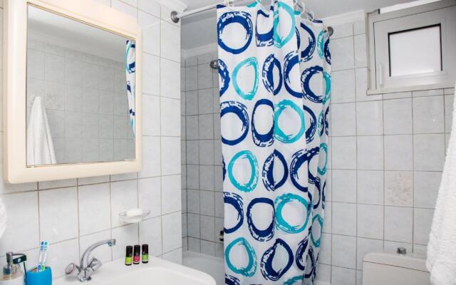 Gennadi Holiday Home