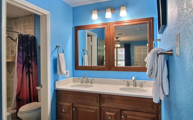 Pawsitively Perfect - 2 Br condo