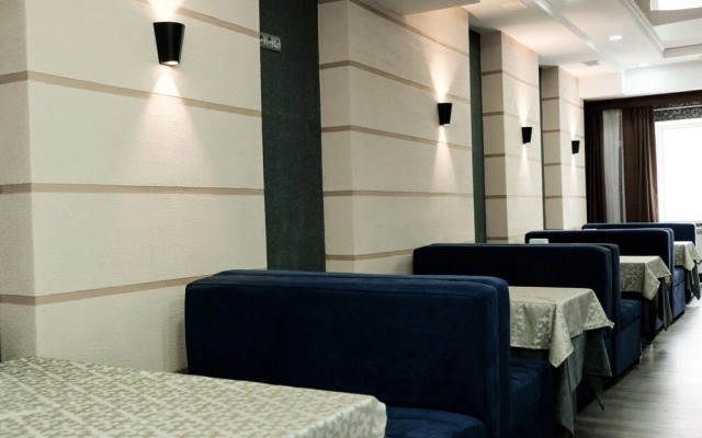 Orient Hotel