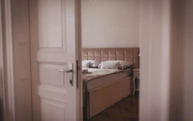 AB Ljubljana Prince Filip Apartment