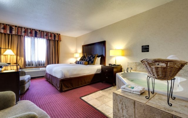 Fireside Inn & Suites