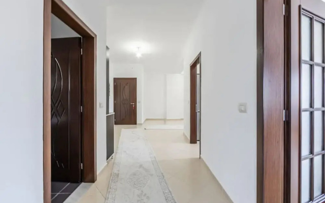 Hometown Apartment 2