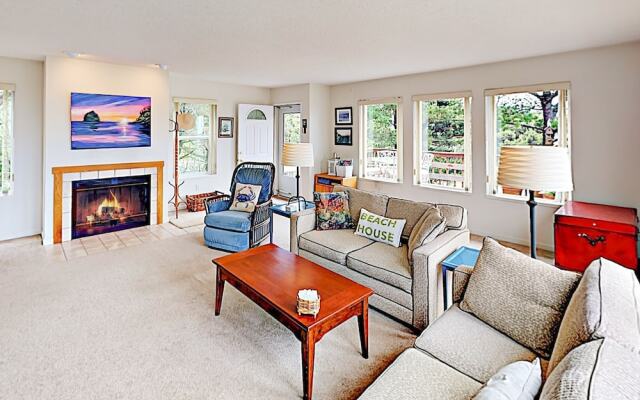 5870 Cloverdale - 4 Br Home