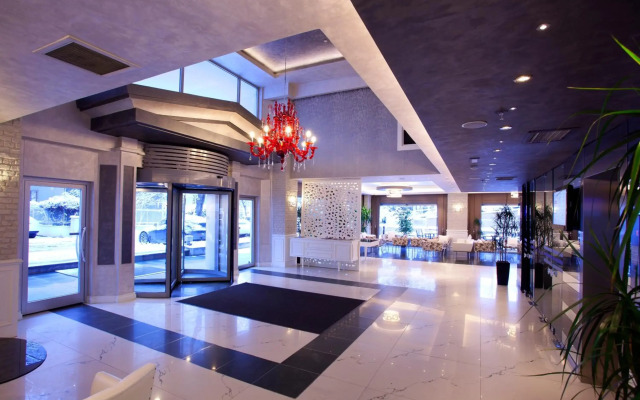 Limak Ambassadore Hotel