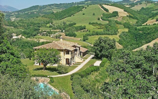 Agriturismo Castagna Alta