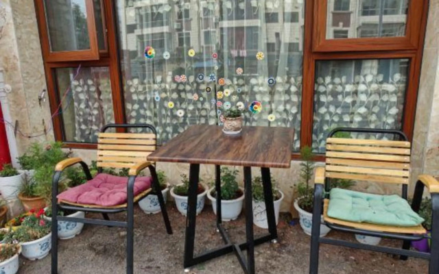 Yiyang Boutique Hotel