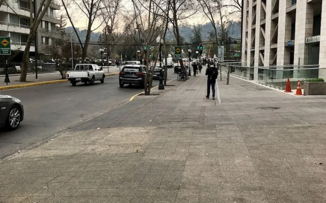 A pasos de Costanera en Providencia
