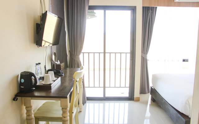 The Sixteenth Naiyang Beach Hotel – Guest Rooms – Sakhu