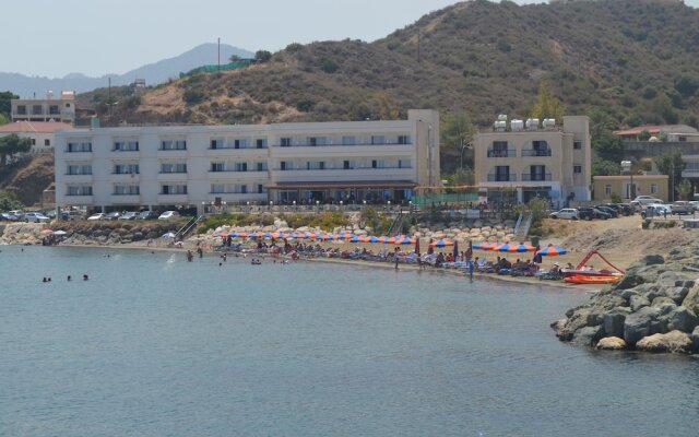 Tylos Beach Hotel