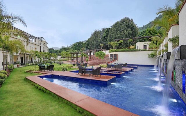 The Kumbha Residency-Luxury Resort and Spa