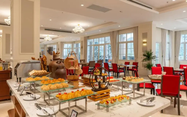 Legend Valley Hotel Ha Nam