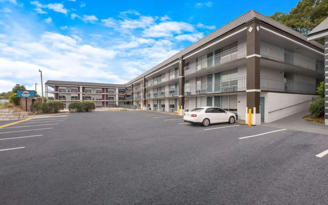 Suburban Studios Cleveland Central