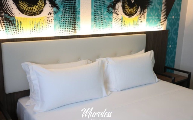 Muraless Art Hotel