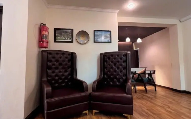 Hotel Riviera By Mount view