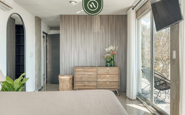 3 BR Condo - Panoramic Views - 5 Min to Downtown